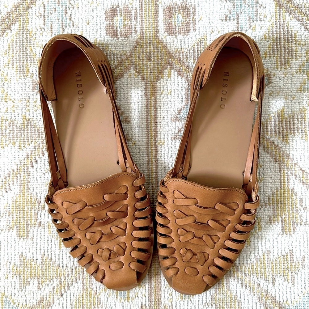 NWOT Nisolo huarache sandals, 9.5